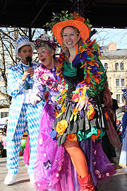 Faschingsdienstag: traditioneller Marktweibertanz 2012 auf dem Viktualienmarkt (Foto: Martin Schmitz)